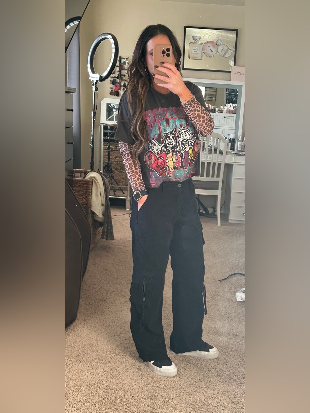 NWT Hollister Low Rise Baggy Black Wide-Leg Cargo pants